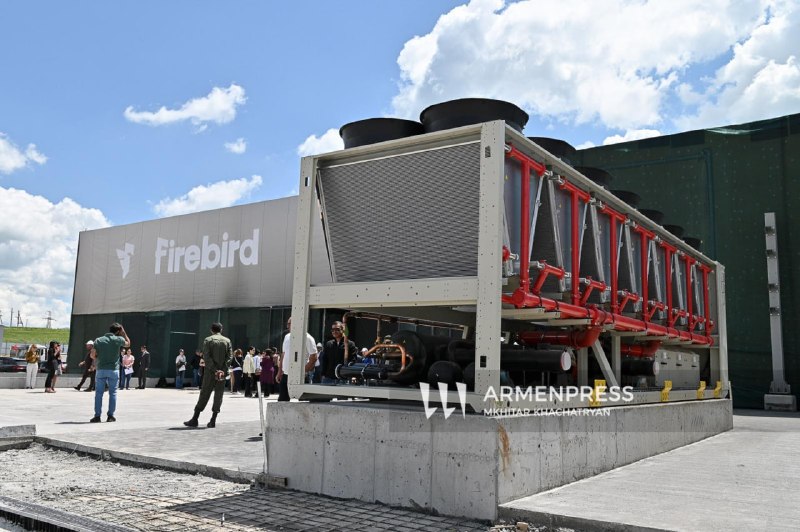 В Арагацотне завершается строительство дата-центра ИИ Firebird: министр Айрапетян посетил объект