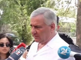 Политическое событие в Аштараке: калужский засланец объясняет решение о мандатах