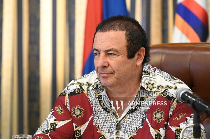 Гагик Царукян, председатель партии «Процветающая Армения», Аштарак