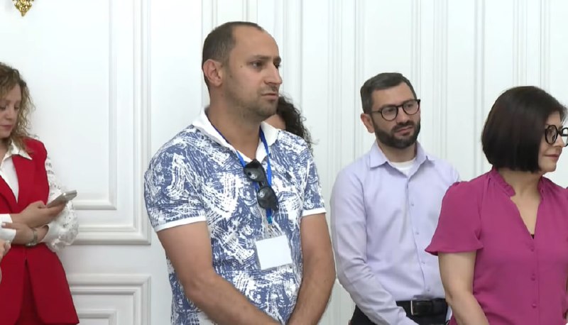 Депутат Макарян танцует животом в Стамбуле, скандальное видео