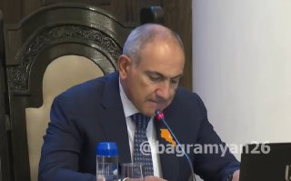 Никол Пашинян и Урсула фон дер Ляйен на встрече в Армении