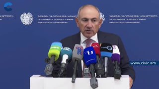 Никол Пашинян выступает на фоне выборов в Аштараке и Арагацотне