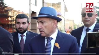 Никол Пашинян на брифинге отвечает на вопросы журналистов